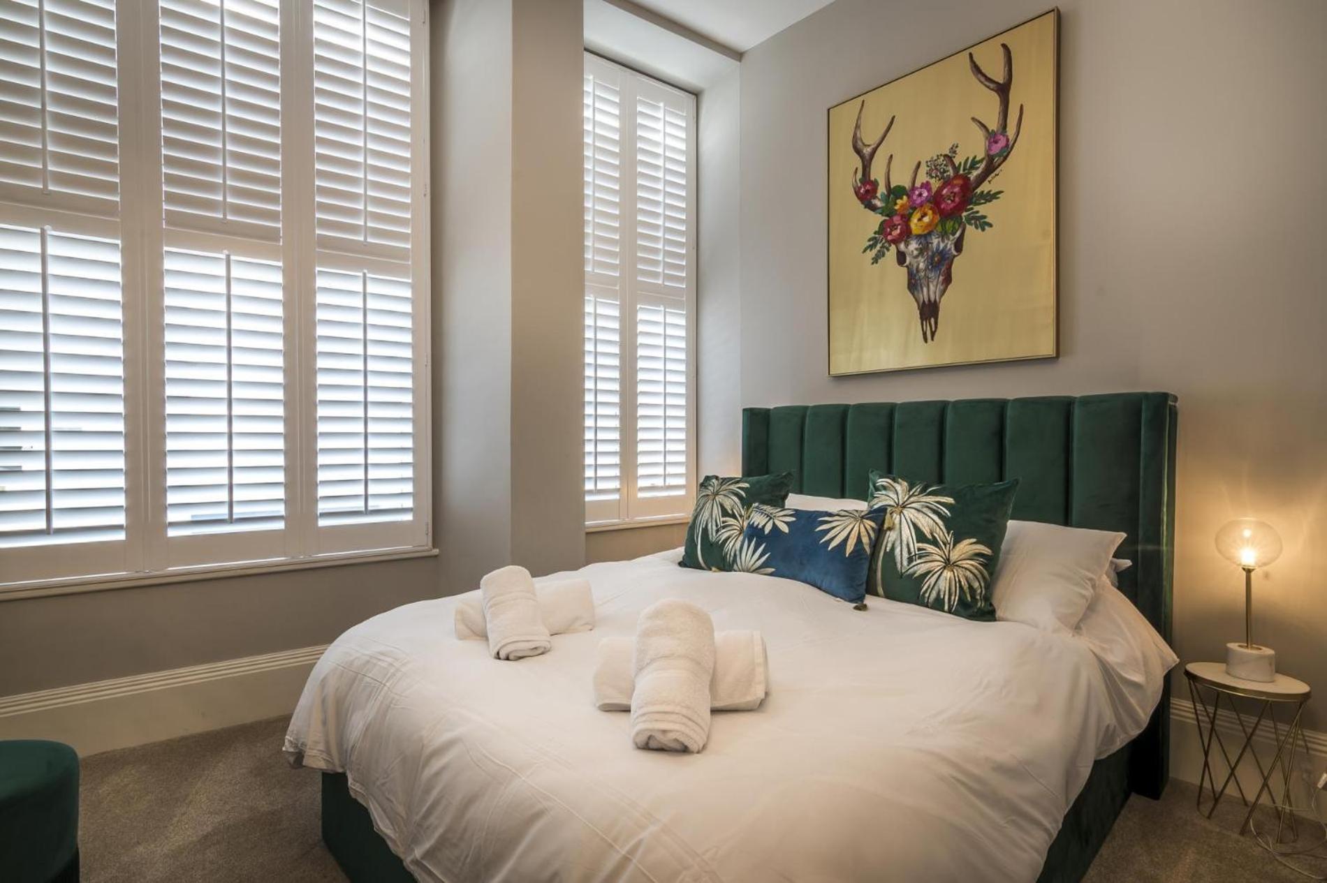 Pieces Of Eight - 2 Bedroom Apartment - Tenby - מראה חיצוני תמונה