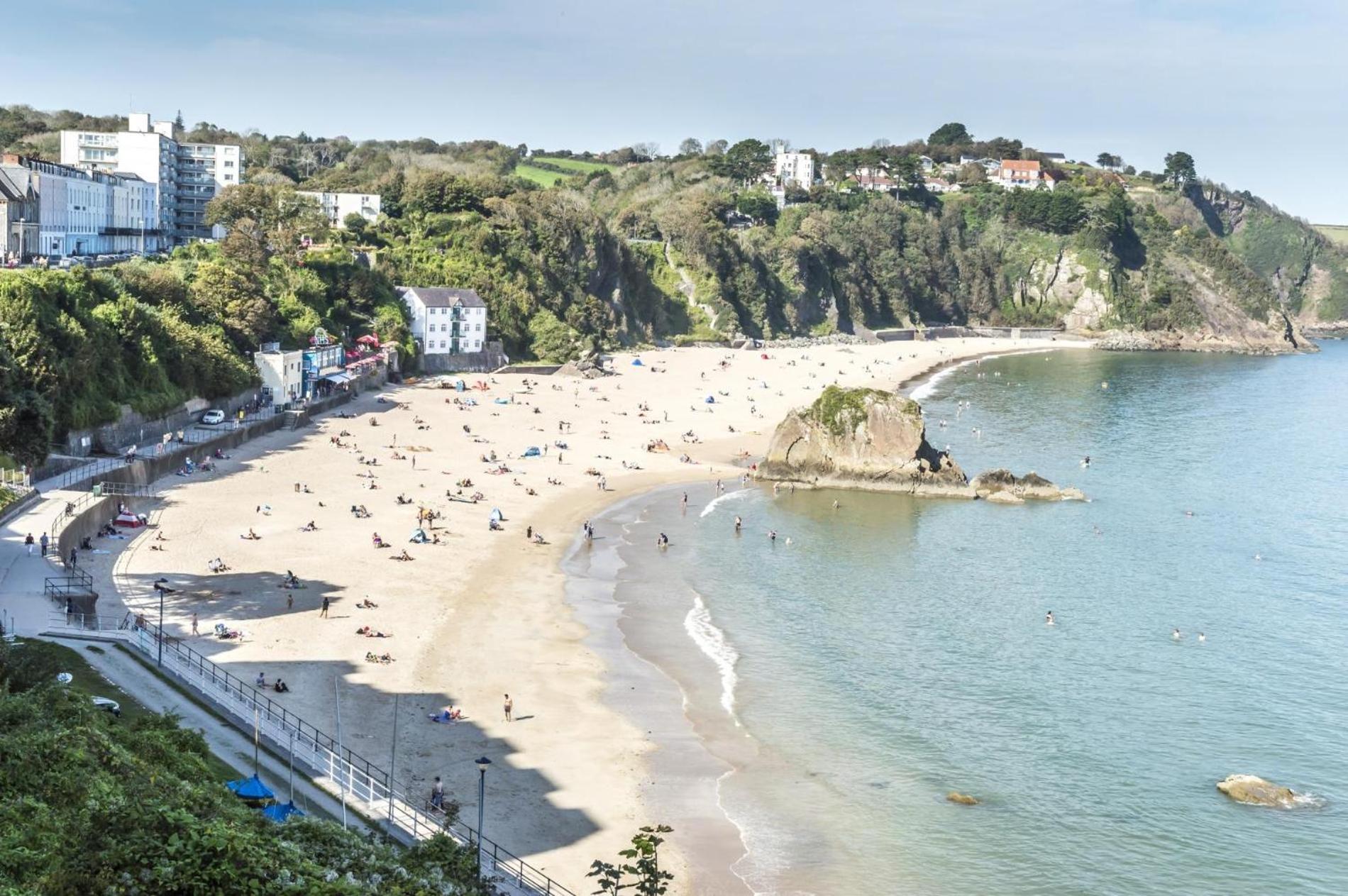 Pieces Of Eight - 2 Bedroom Apartment - Tenby - מראה חיצוני תמונה