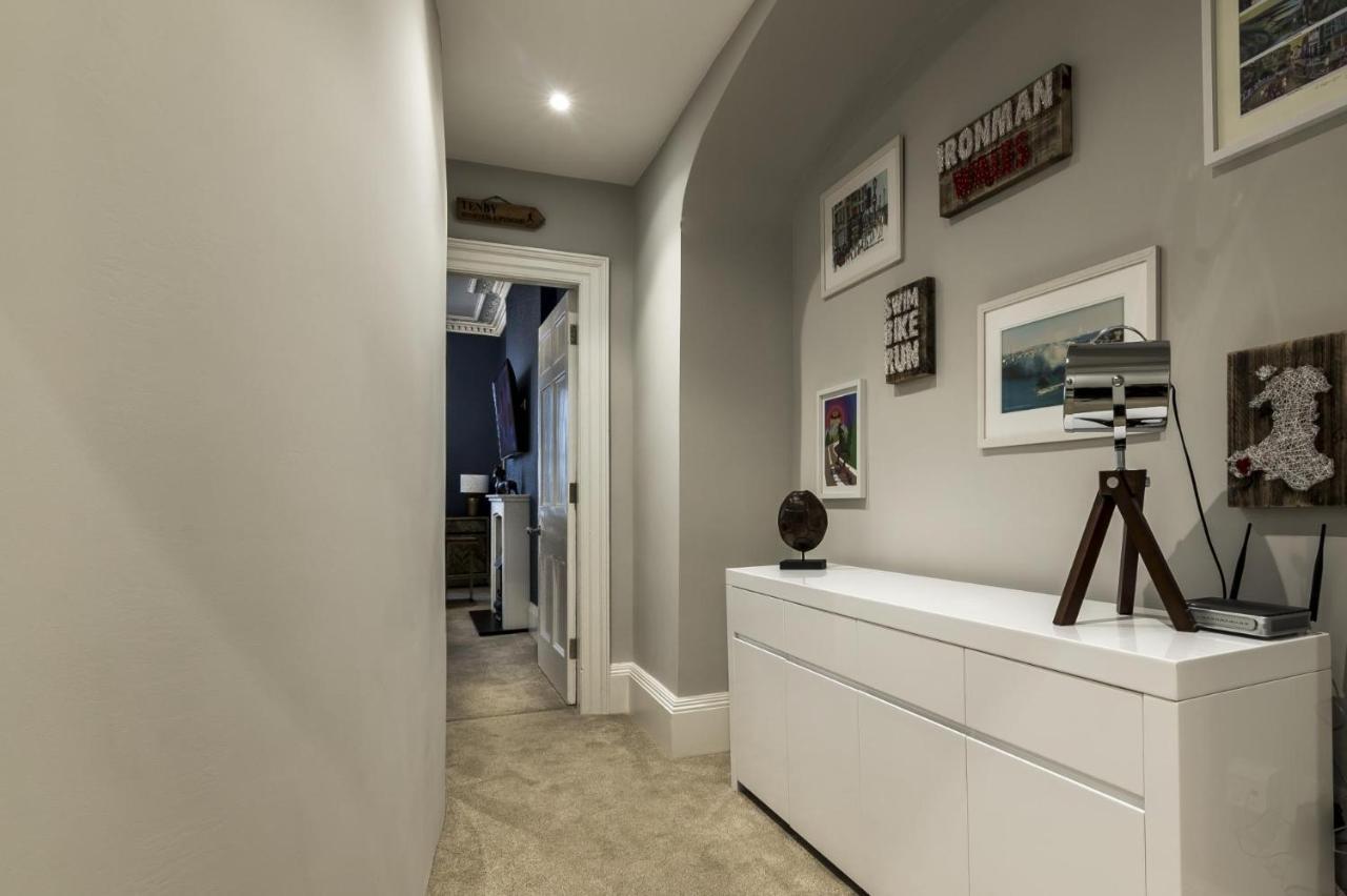Pieces Of Eight - 2 Bedroom Apartment - Tenby - מראה חיצוני תמונה