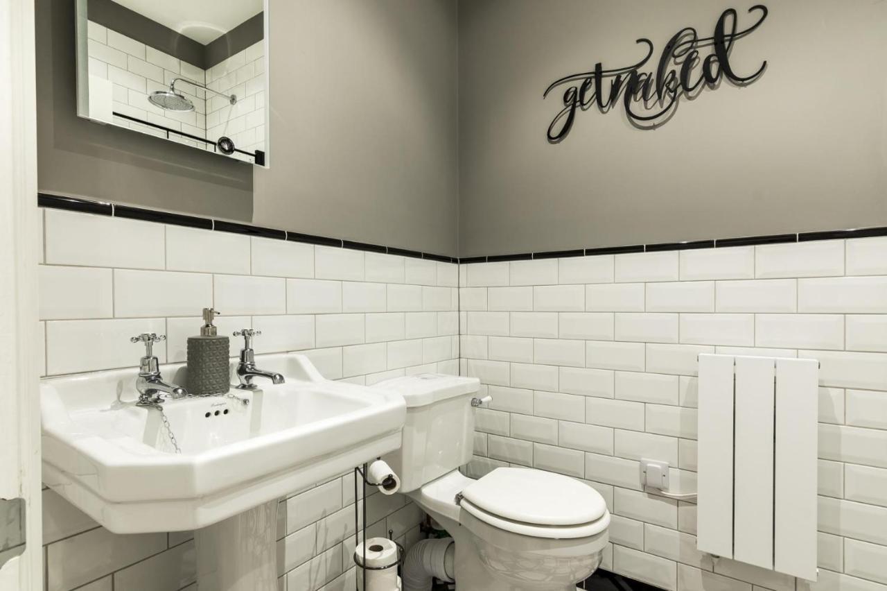 Pieces Of Eight - 2 Bedroom Apartment - Tenby - מראה חיצוני תמונה